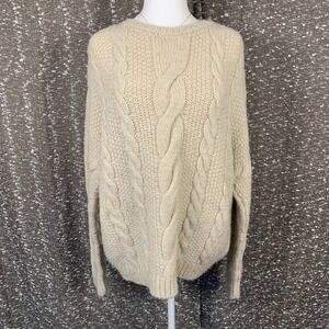 H&M Ivory Chunky Cable Knit Sweater Long‎ Sleeve Women's Medium